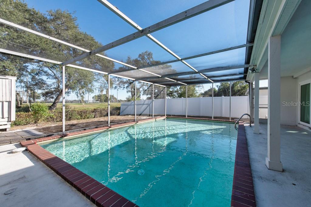 Image 37 of 52 For 515 Dora Drive