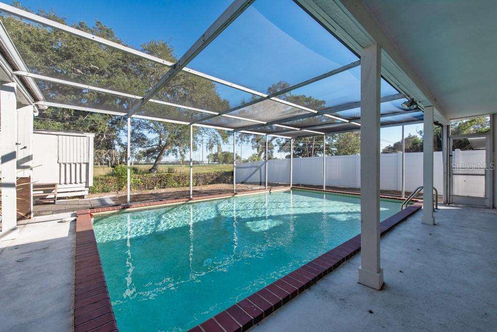 Image 38 of 52 For 515 Dora Drive