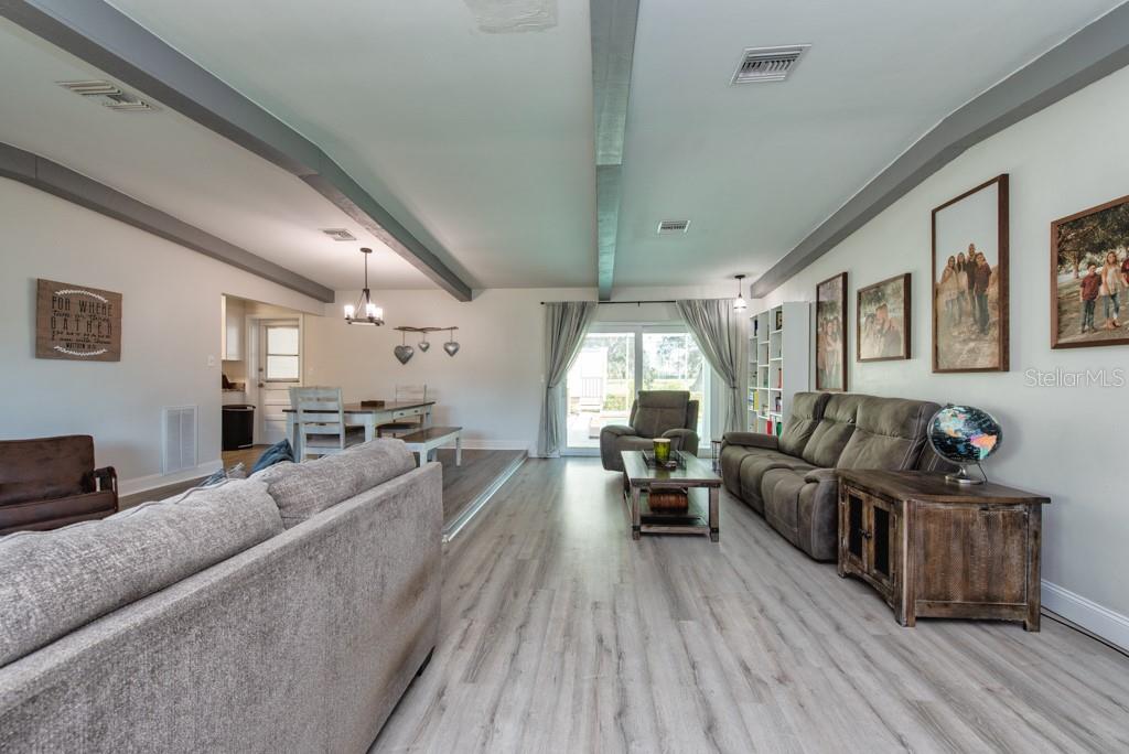 Image 4 of 52 For 515 Dora Drive