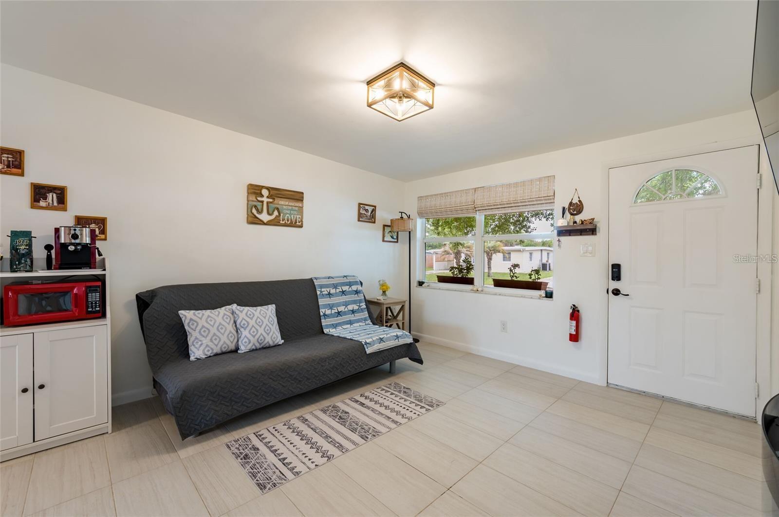 Image 16 of 29 For 11104 Taft Drive