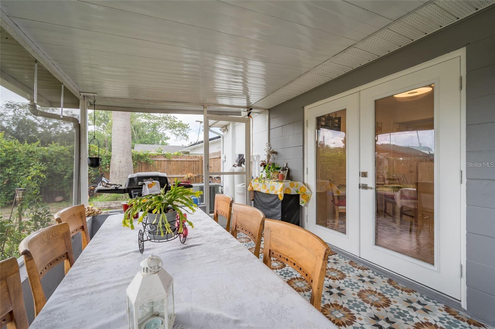 Image 8 of 29 For 11104 Taft Drive