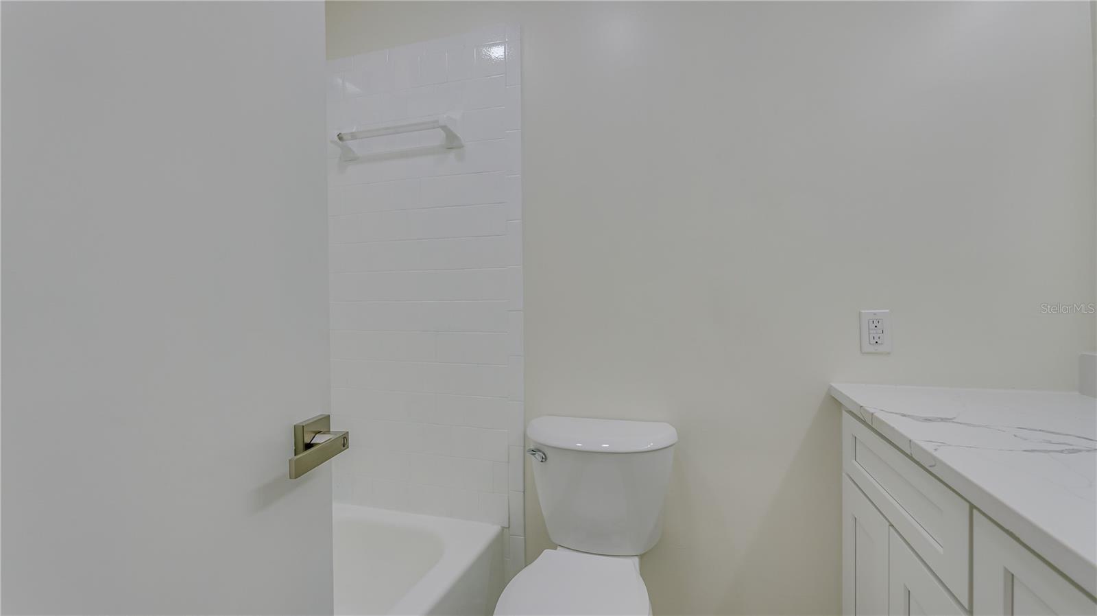 Image 21 of 34 For 2074 Shadow Pine Drive