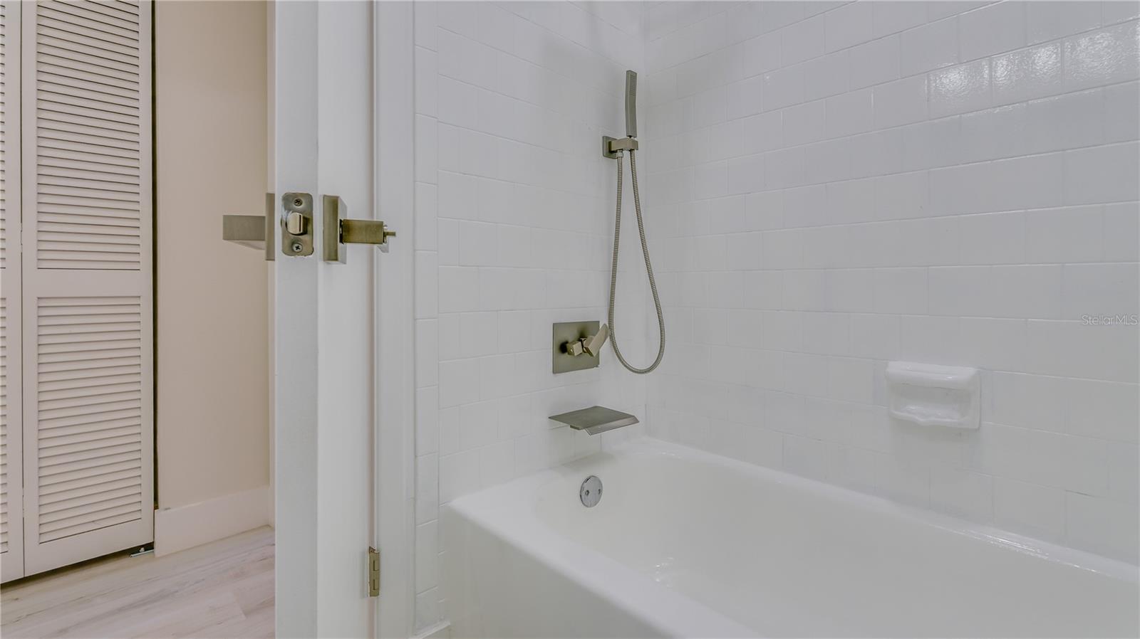 Image 22 of 34 For 2074 Shadow Pine Drive