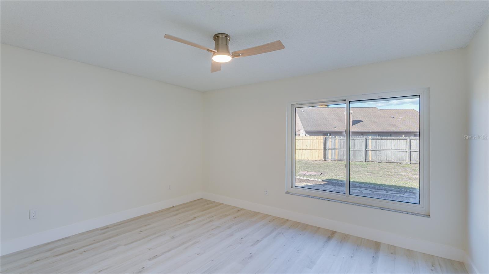 Image 23 of 34 For 2074 Shadow Pine Drive