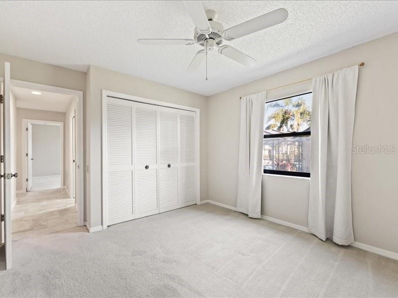 Image 28 of 51 For 607 Waterford Circle E