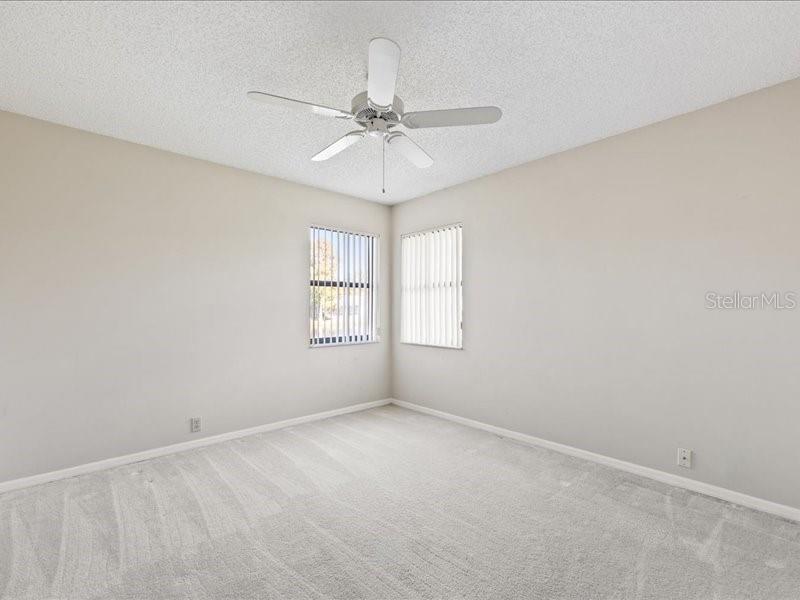 Image 29 of 51 For 607 Waterford Circle E