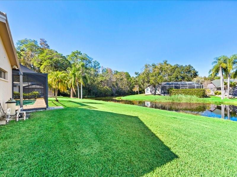 Image 39 of 51 For 607 Waterford Circle E