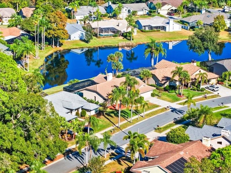 Image 44 of 51 For 607 Waterford Circle E