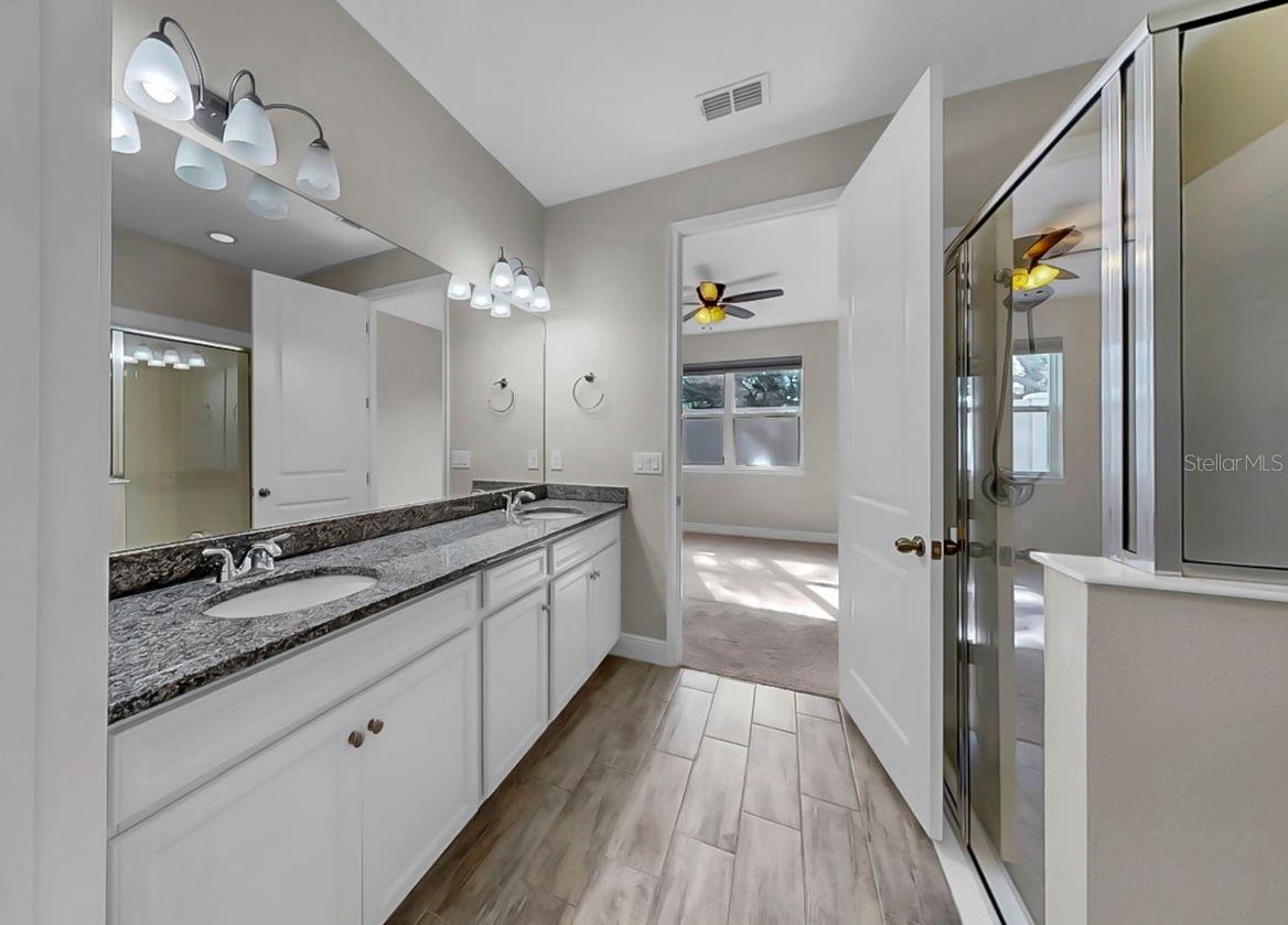 Image 24 of 53 For 11733 Weathered Felling Drive