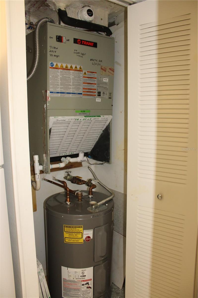 Listing photo id 26 for 11485 Oakhurst Road 1200-215