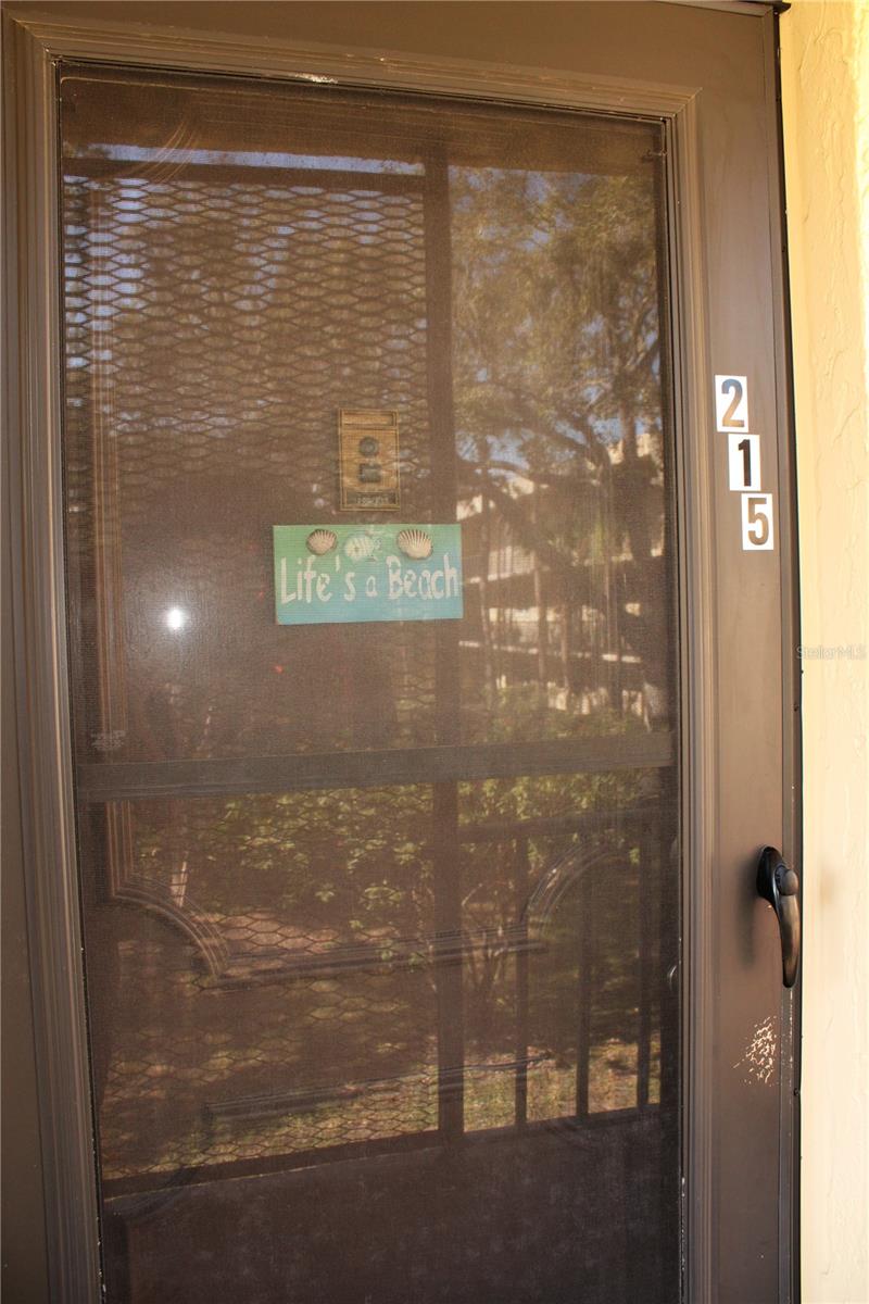 Listing photo id 1 for 11485 Oakhurst Road 1200-215