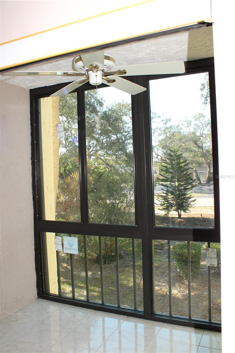 Listing photo id 7 for 11485 Oakhurst Road 1200-215