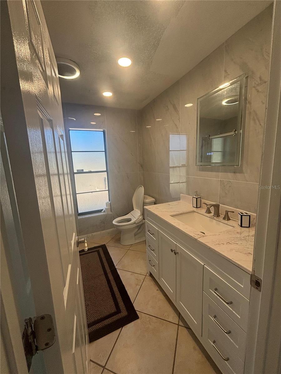 Image 11 of 29 For 14208 Mayer Avenue