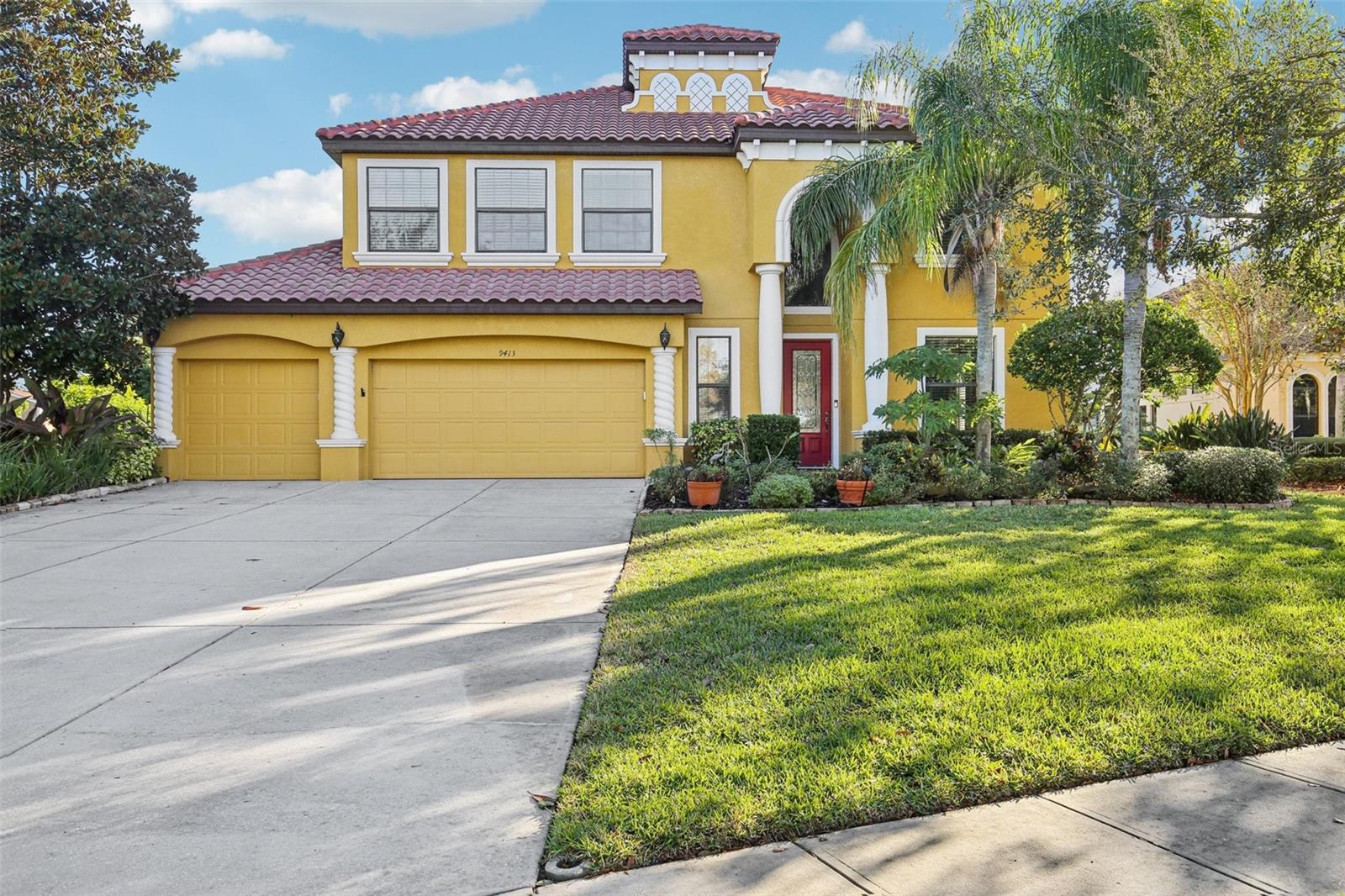 Image 2 of 100 For 9413 Toulon Boulevard