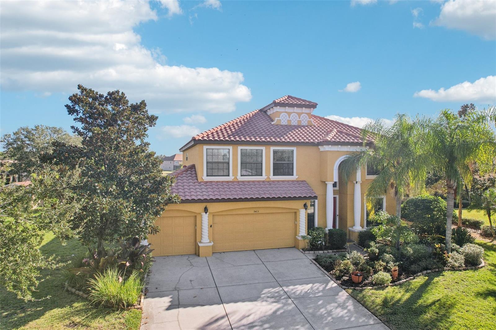 Image 3 of 100 For 9413 Toulon Boulevard