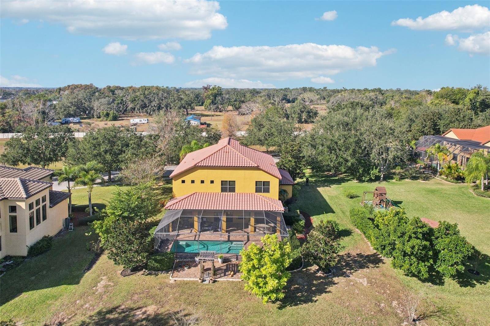 Image 83 of 100 For 9413 Toulon Boulevard