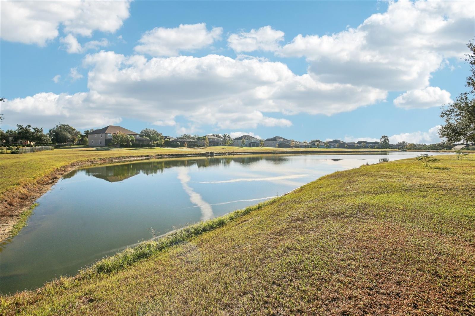 Image 84 of 100 For 9413 Toulon Boulevard