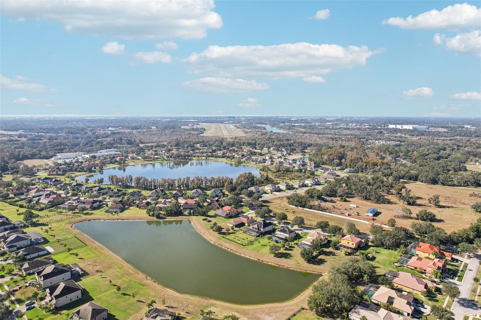 Image 89 of 100 For 9413 Toulon Boulevard