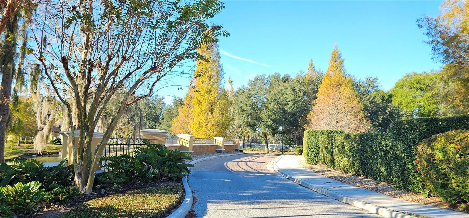 Image 98 of 100 For 9413 Toulon Boulevard