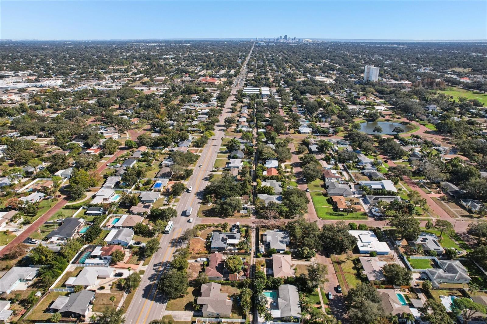 Image 68 of 80 For 6221 Dartmouth Avenue N