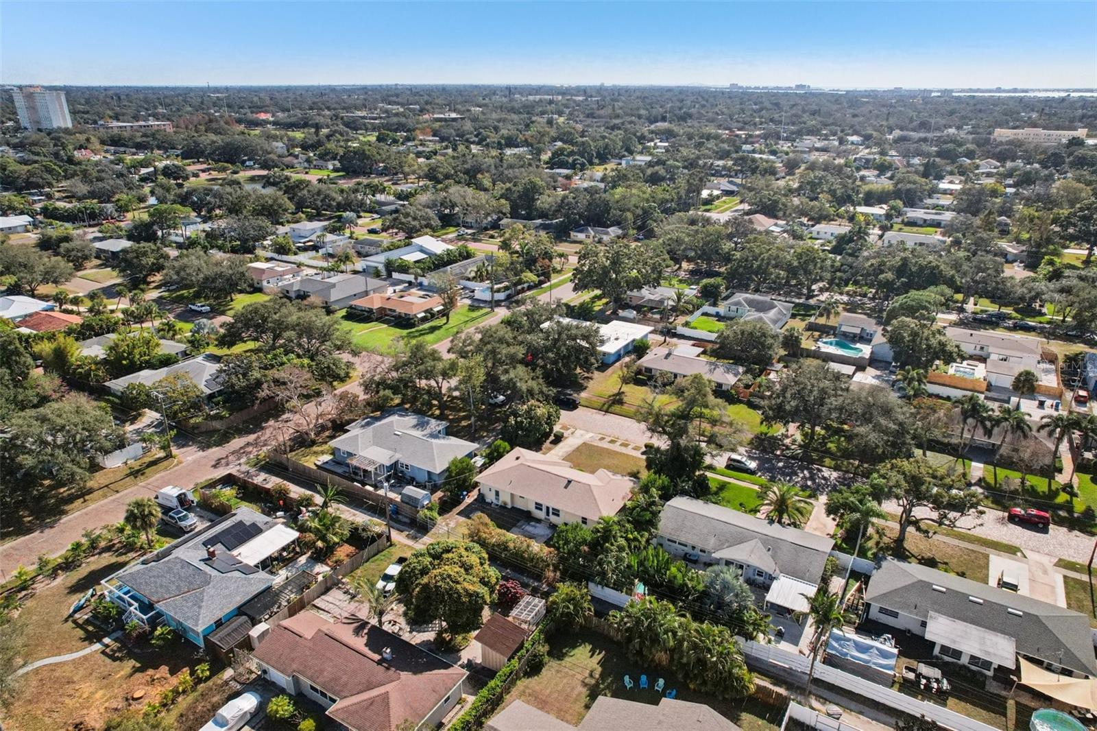 Image 74 of 80 For 6221 Dartmouth Avenue N