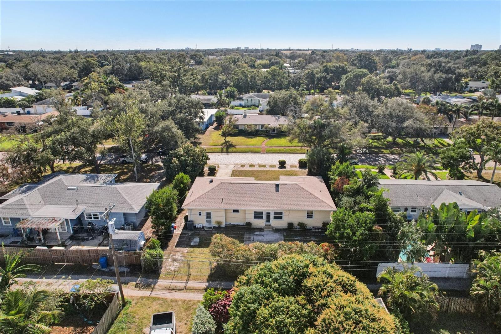 Image 75 of 80 For 6221 Dartmouth Avenue N