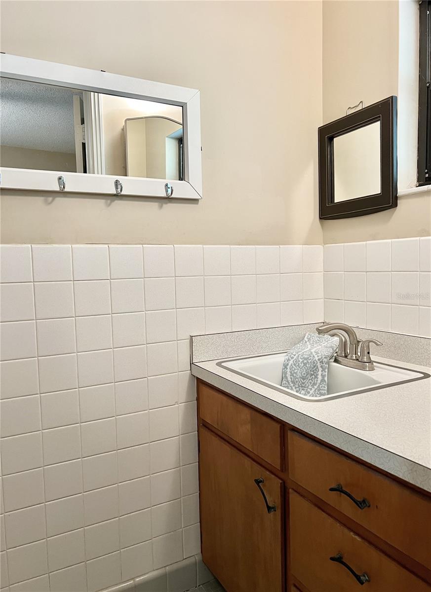 Image 18 of 30 For 110 Glen Ridge Avenue