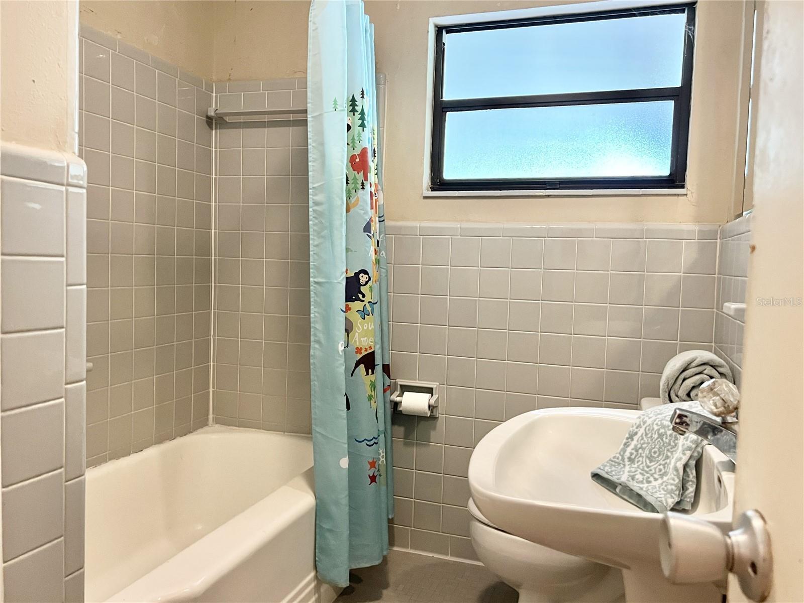 Image 22 of 30 For 110 Glen Ridge Avenue