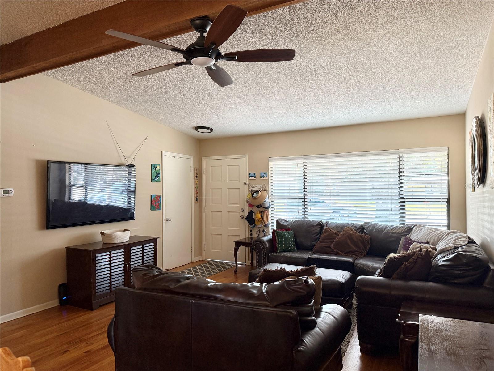 Image 5 of 30 For 110 Glen Ridge Avenue