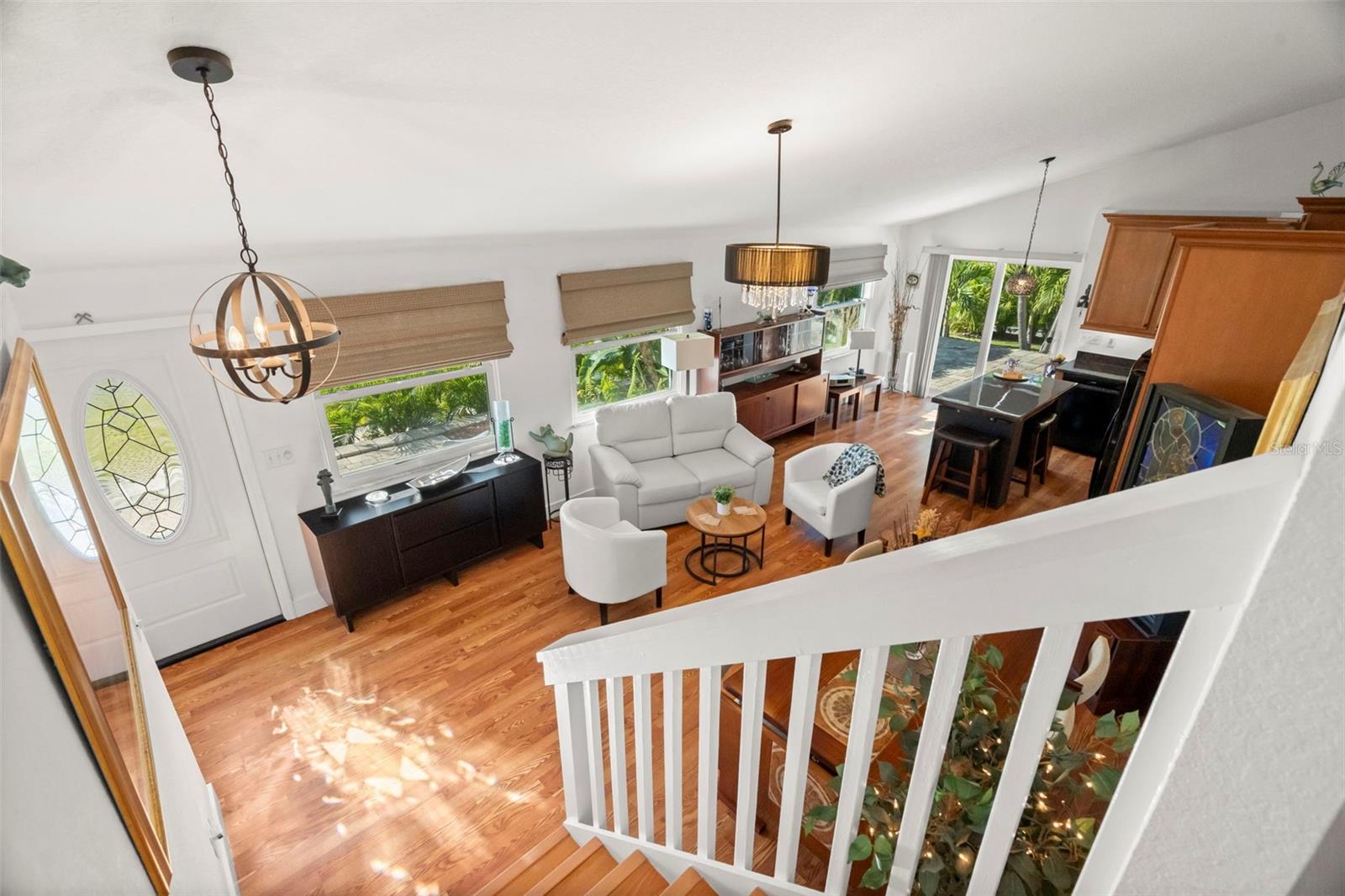 Image 16 of 48 For 5731 28th Avenue S