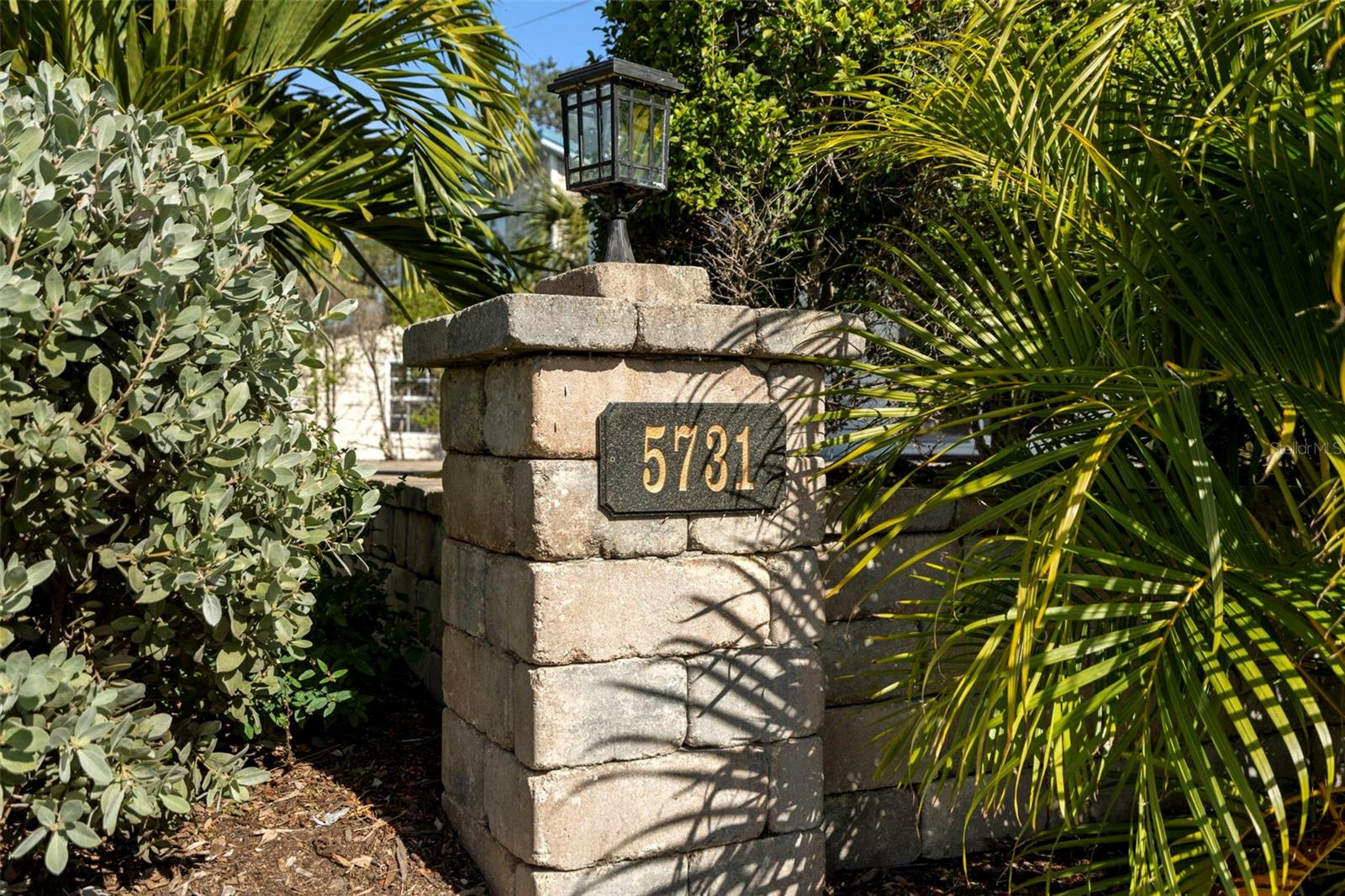 Image 4 of 48 For 5731 28th Avenue S