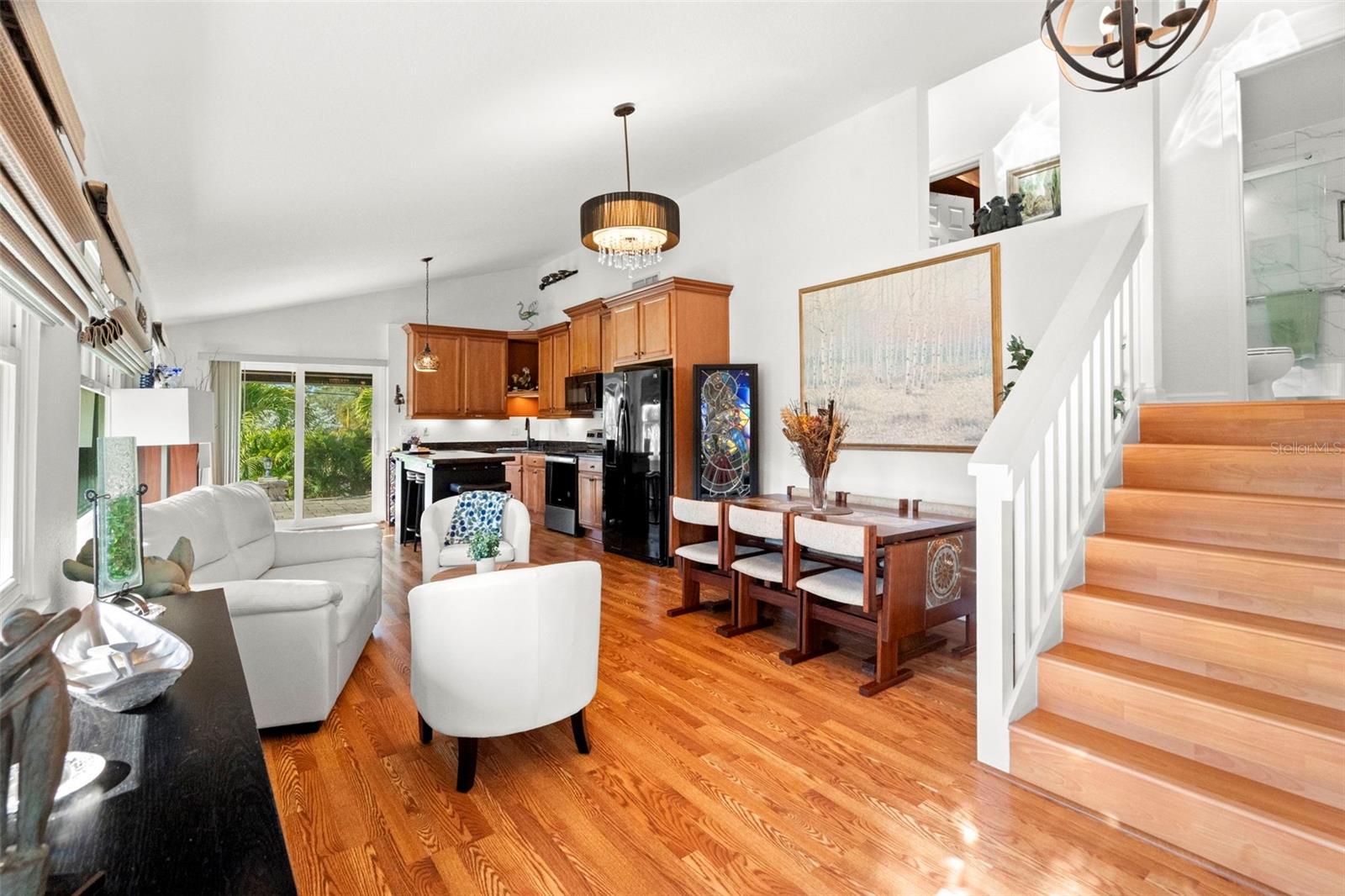 Image 6 of 48 For 5731 28th Avenue S