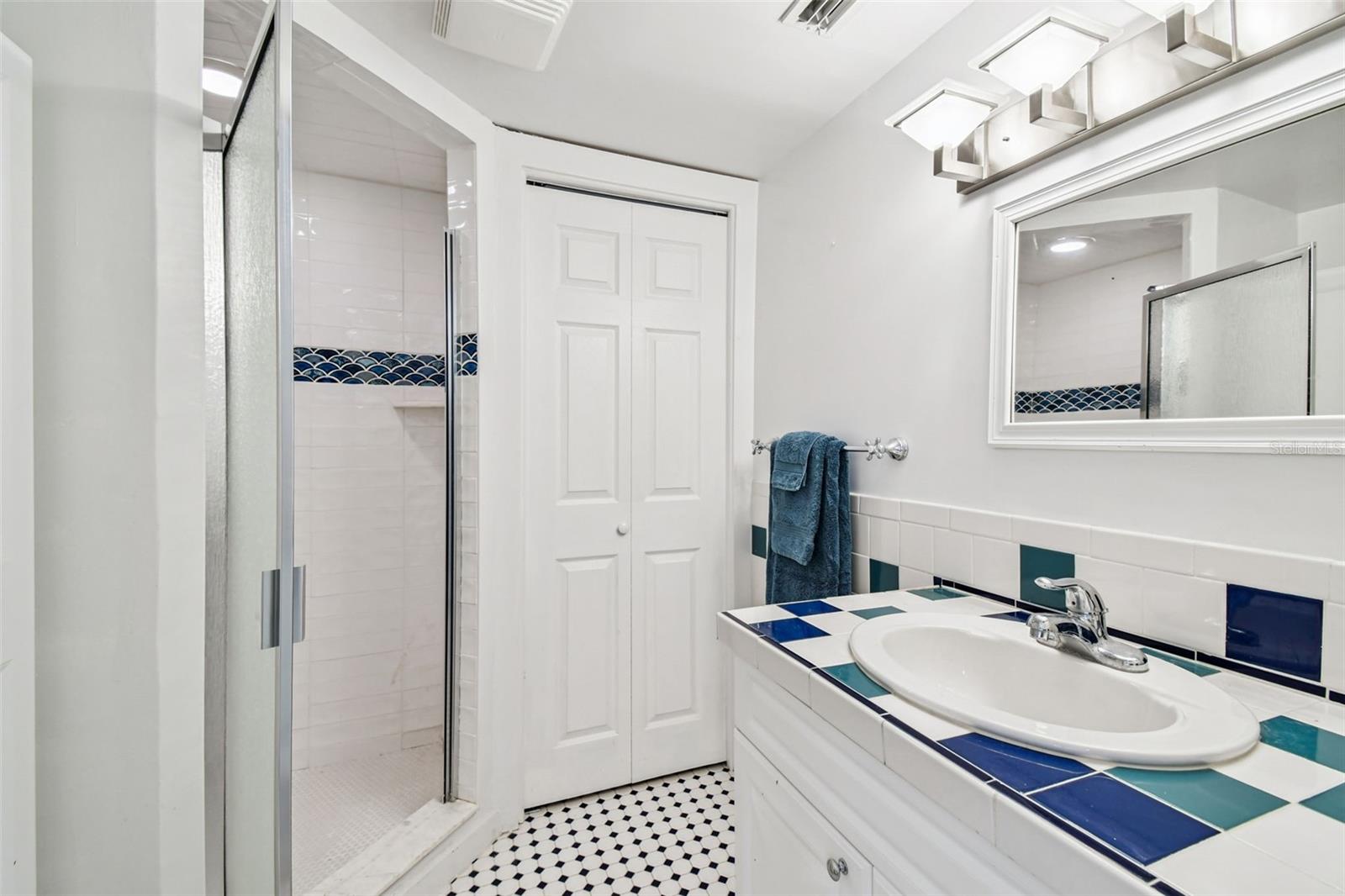 Image 27 of 48 For 4160 35th Terrace S C