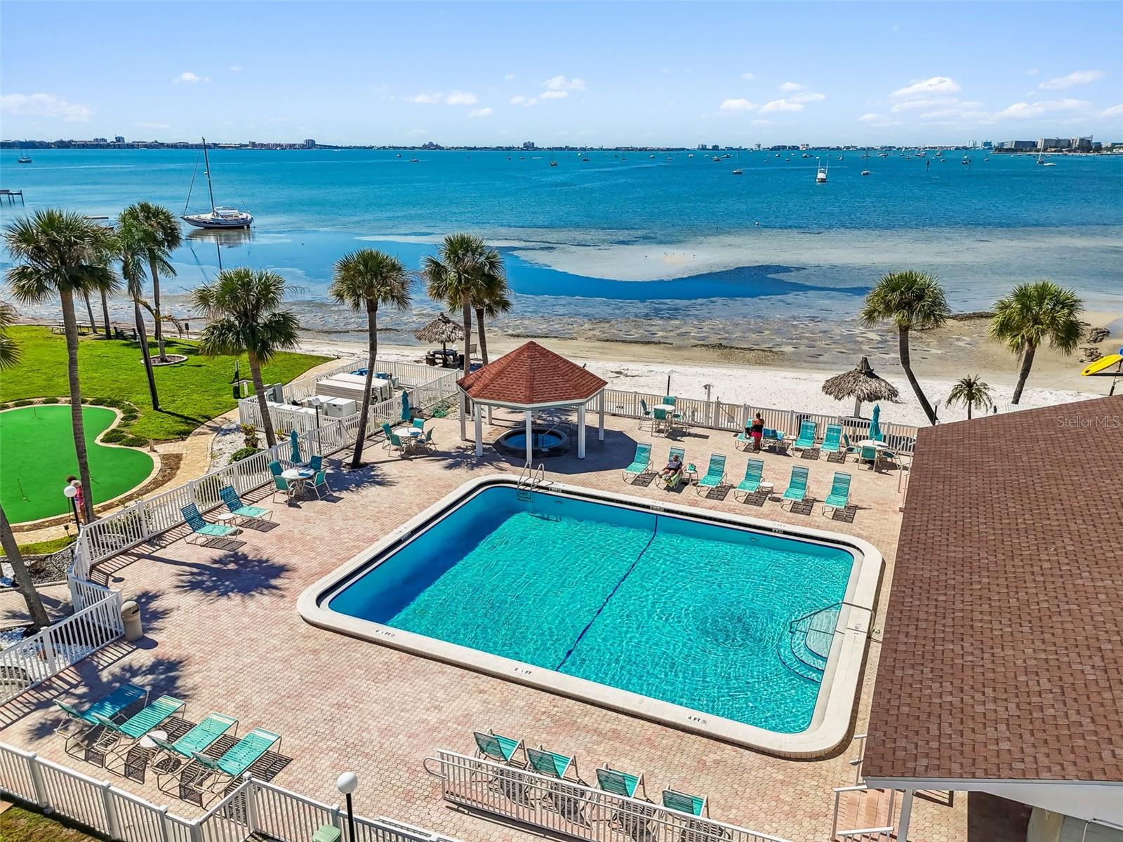 Image 3 of 48 For 4160 35th Terrace S C