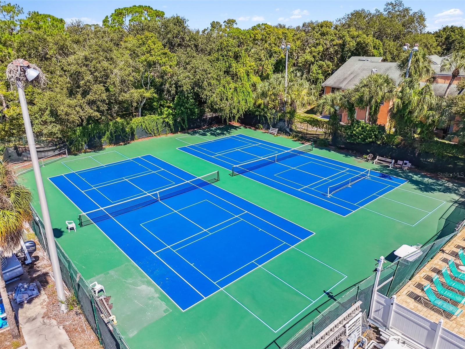 Image 32 of 48 For 4160 35th Terrace S C