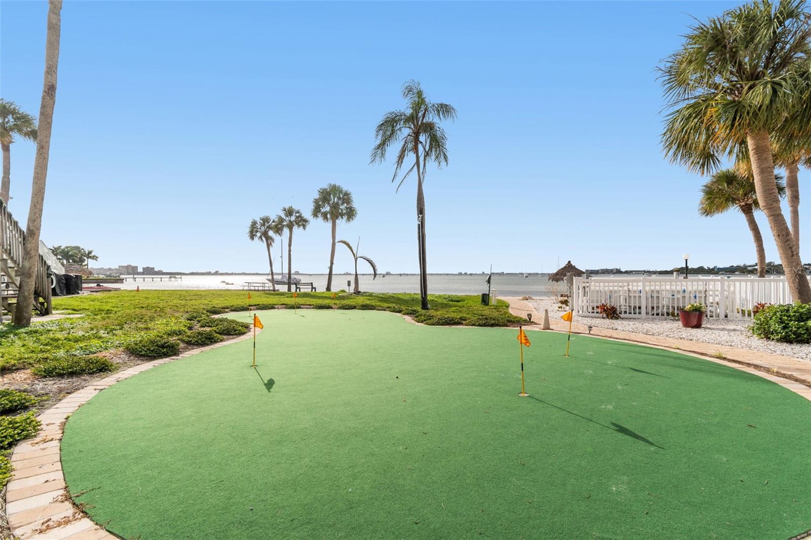 Image 6 of 48 For 4160 35th Terrace S C