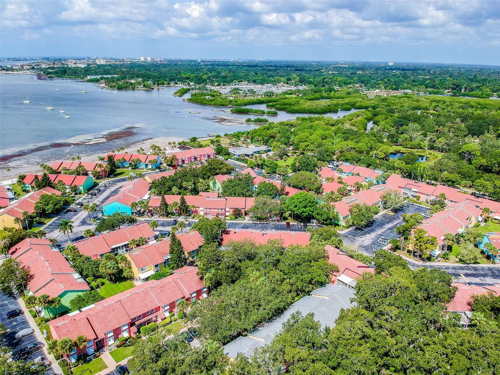 Image 9 of 48 For 4160 35th Terrace S C