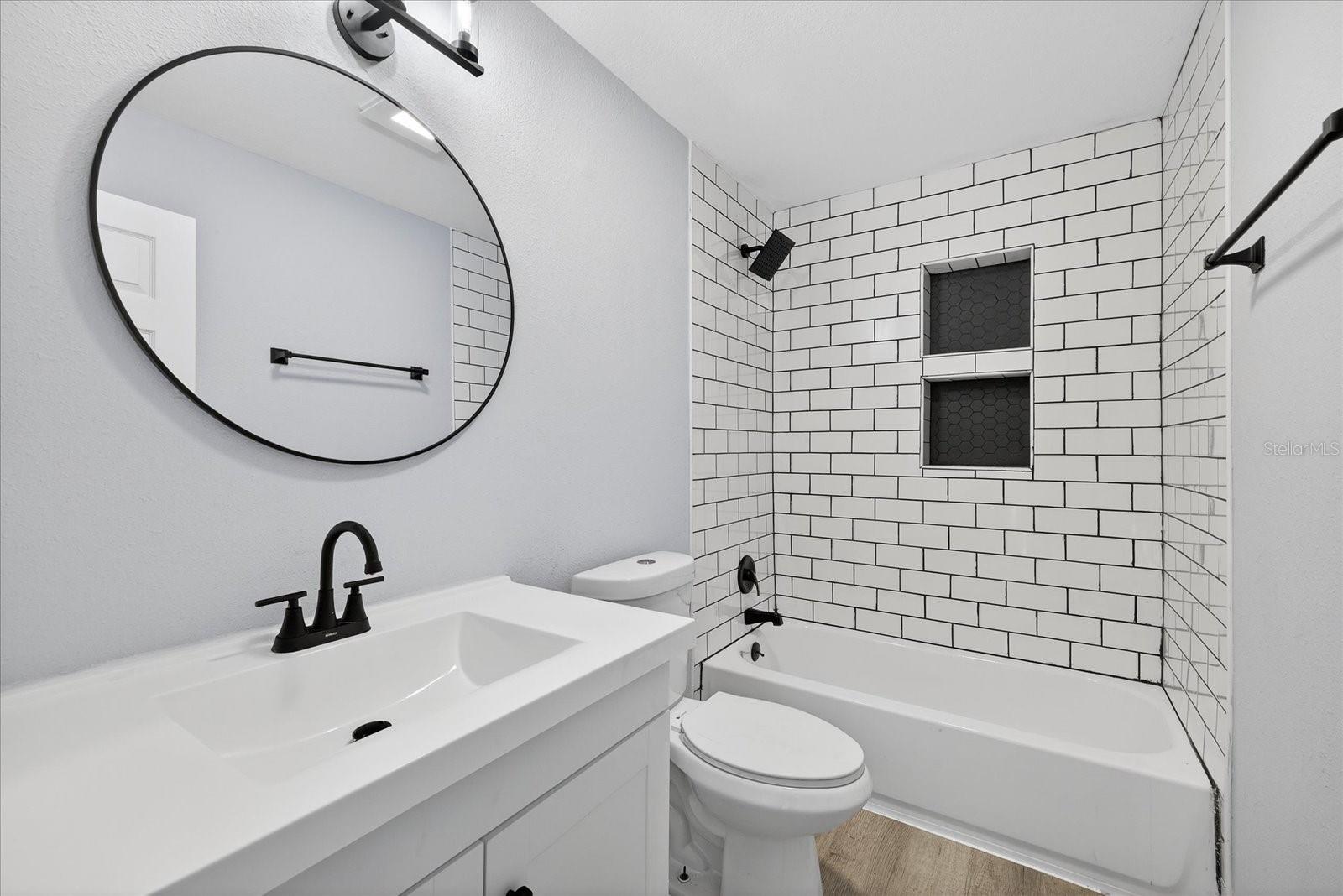 Image 21 of 32 For 34796 Gardenia Way