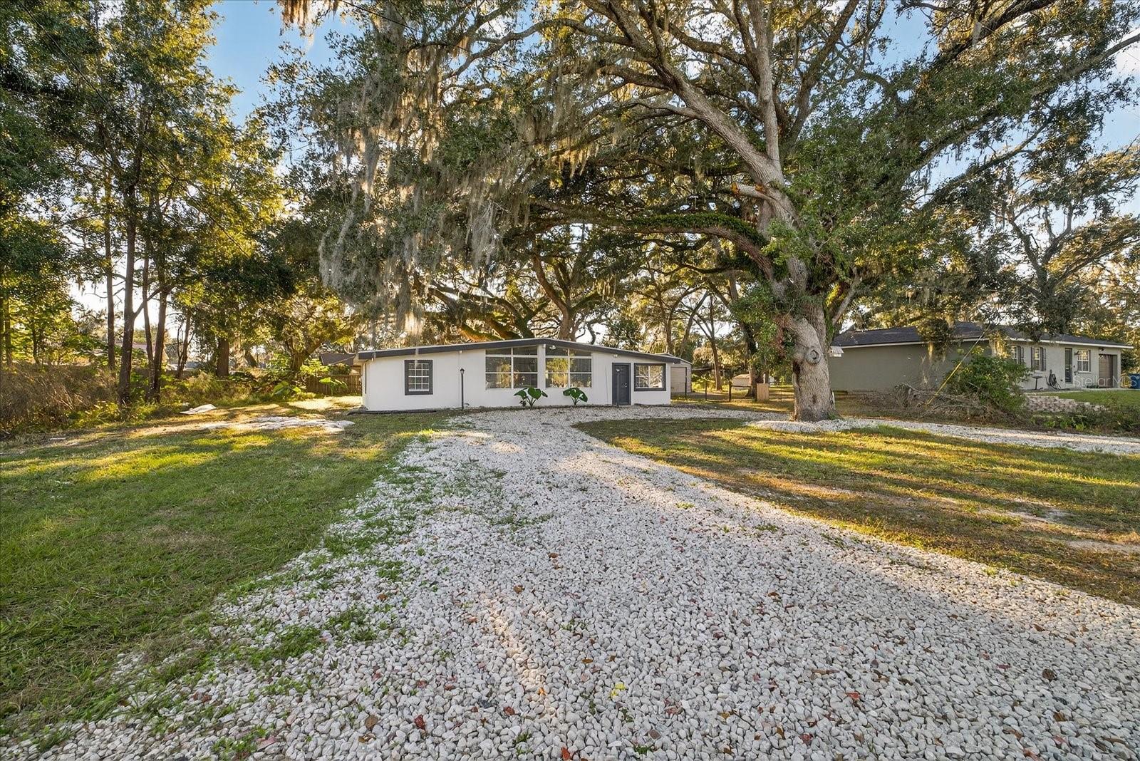 Image 4 of 32 For 34796 Gardenia Way