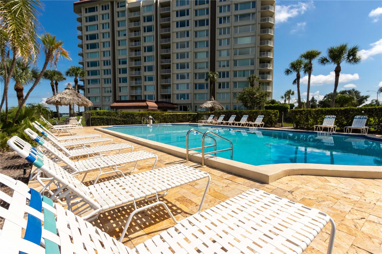 Image 51 of 60 For 700 Island Way 501