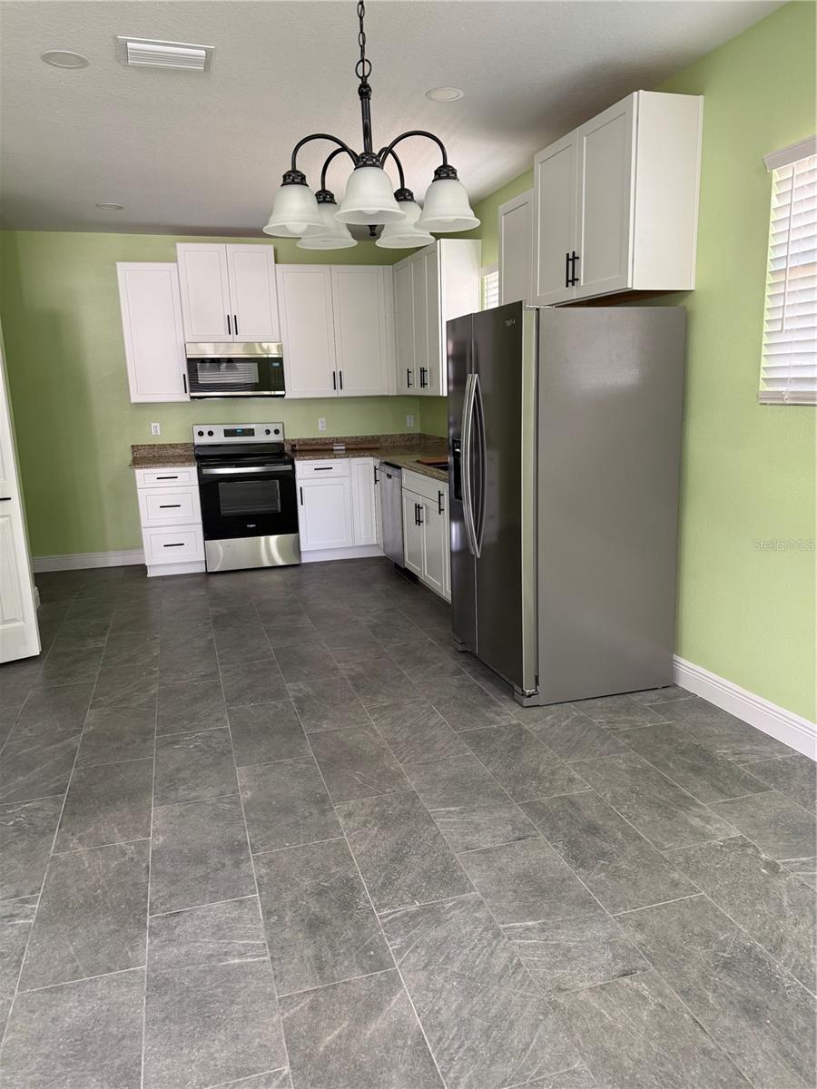 Image 5 of 21 For 1311 River Cove Street