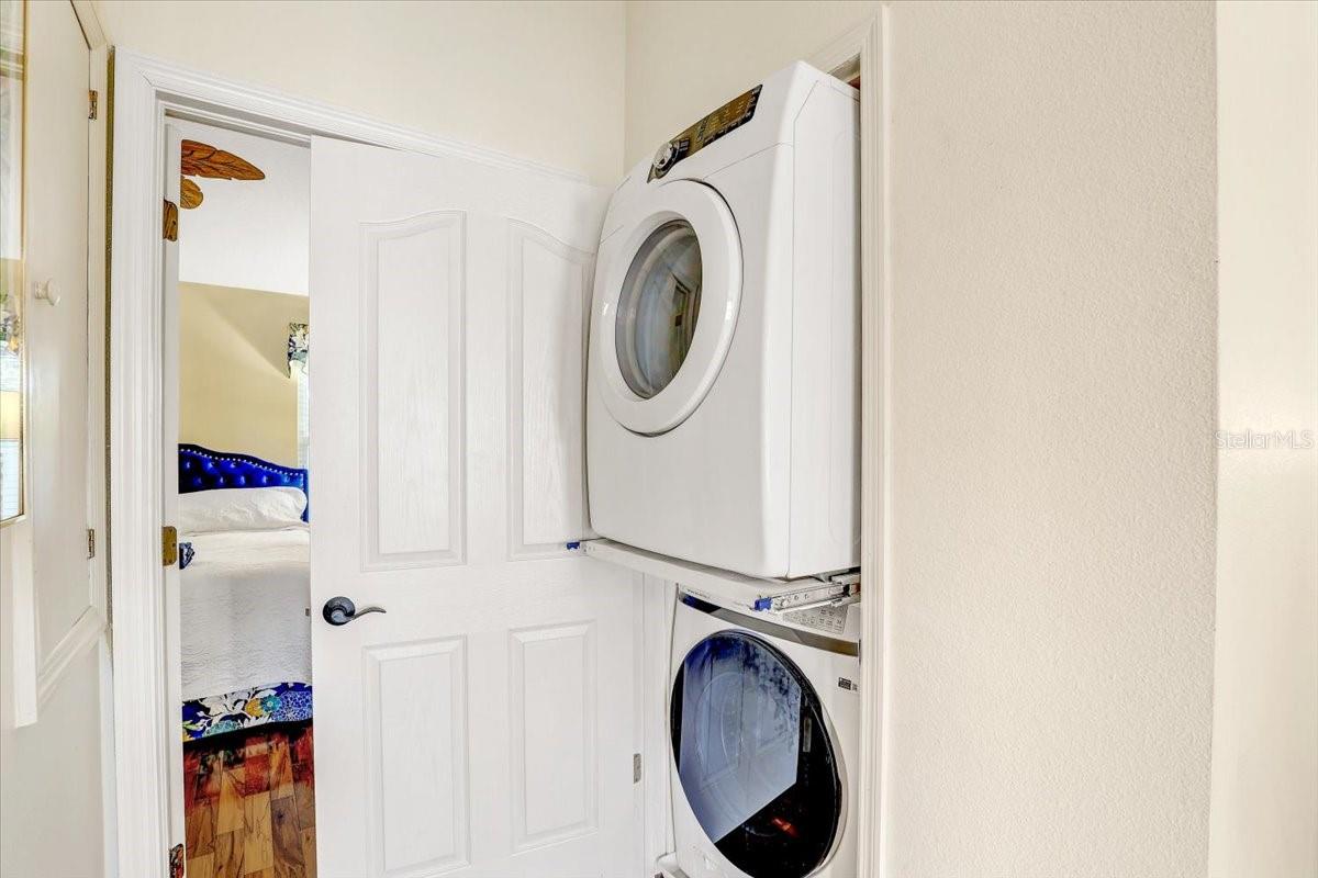 Image 35 of 55 For 2965 Bayshore Pointe Drive