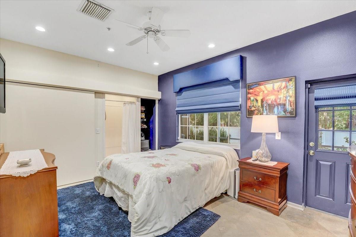 Image 7 of 55 For 2965 Bayshore Pointe Drive