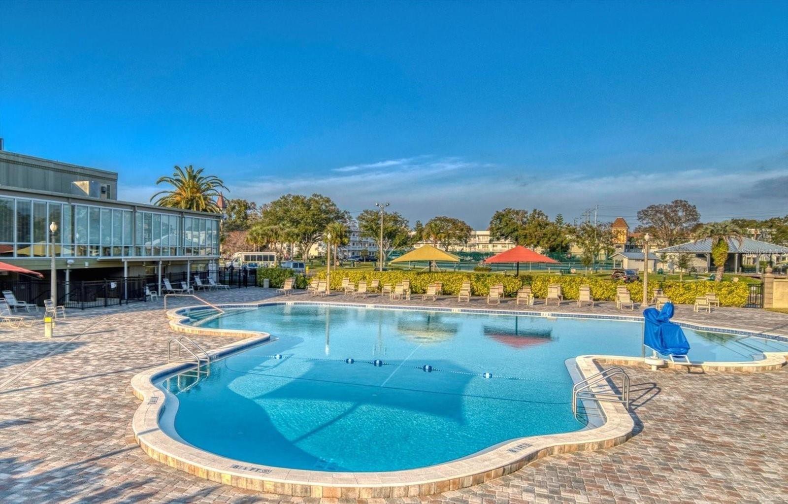 Image 16 of 36 For 2042 Australia Way W 22