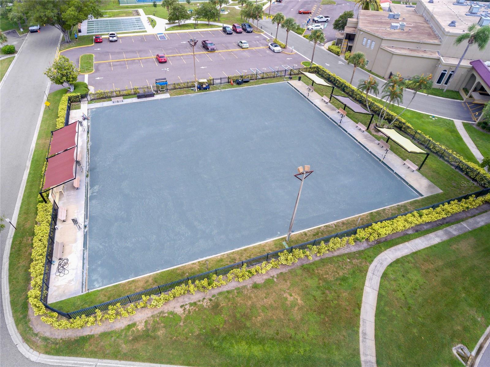 Image 25 of 36 For 2042 Australia Way W 22