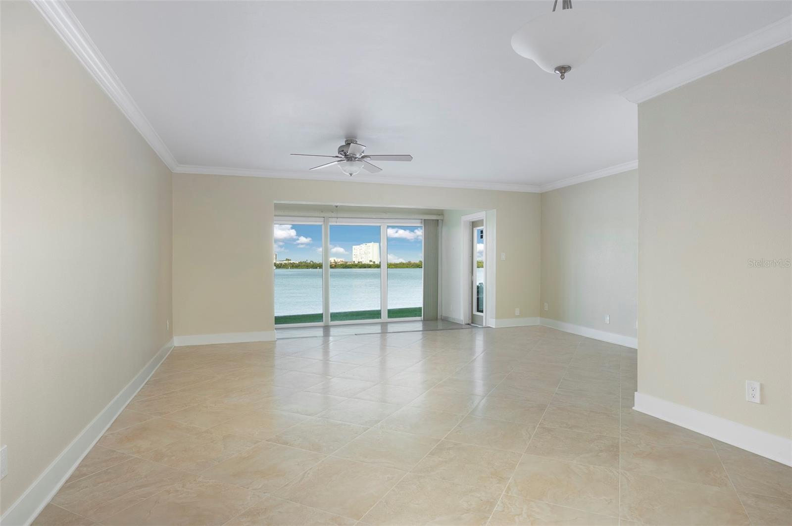 Image 4 of 47 For 868 Bayway Boulevard 108