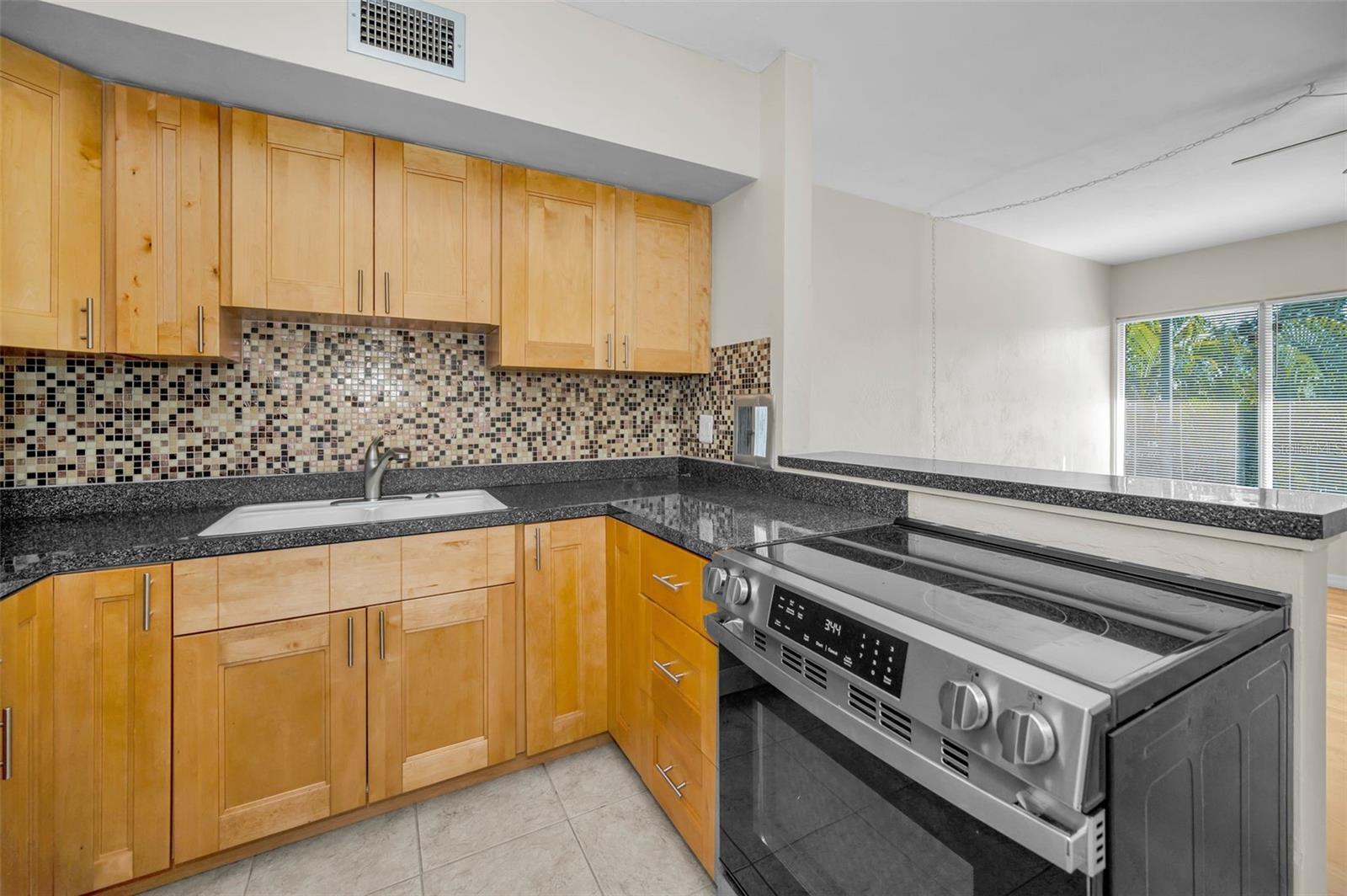 Image 15 of 52 For 4325 58th Way N 1531