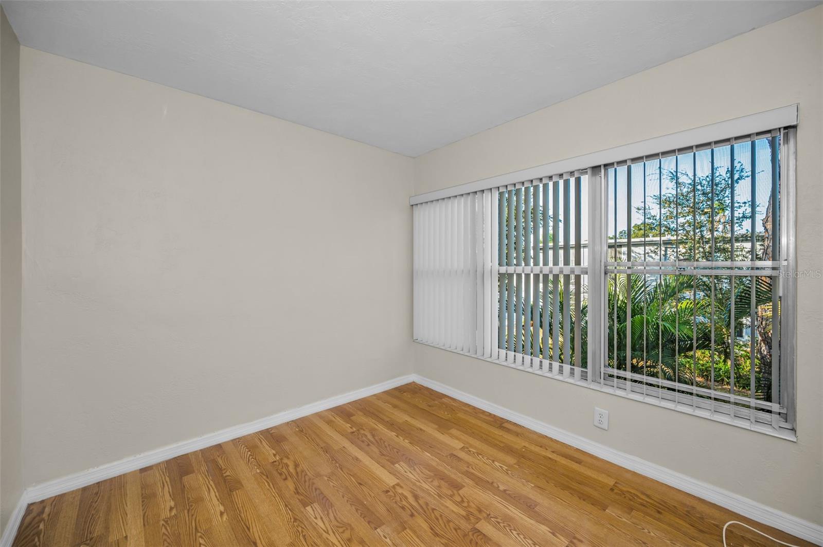 Image 28 of 52 For 4325 58th Way N 1531