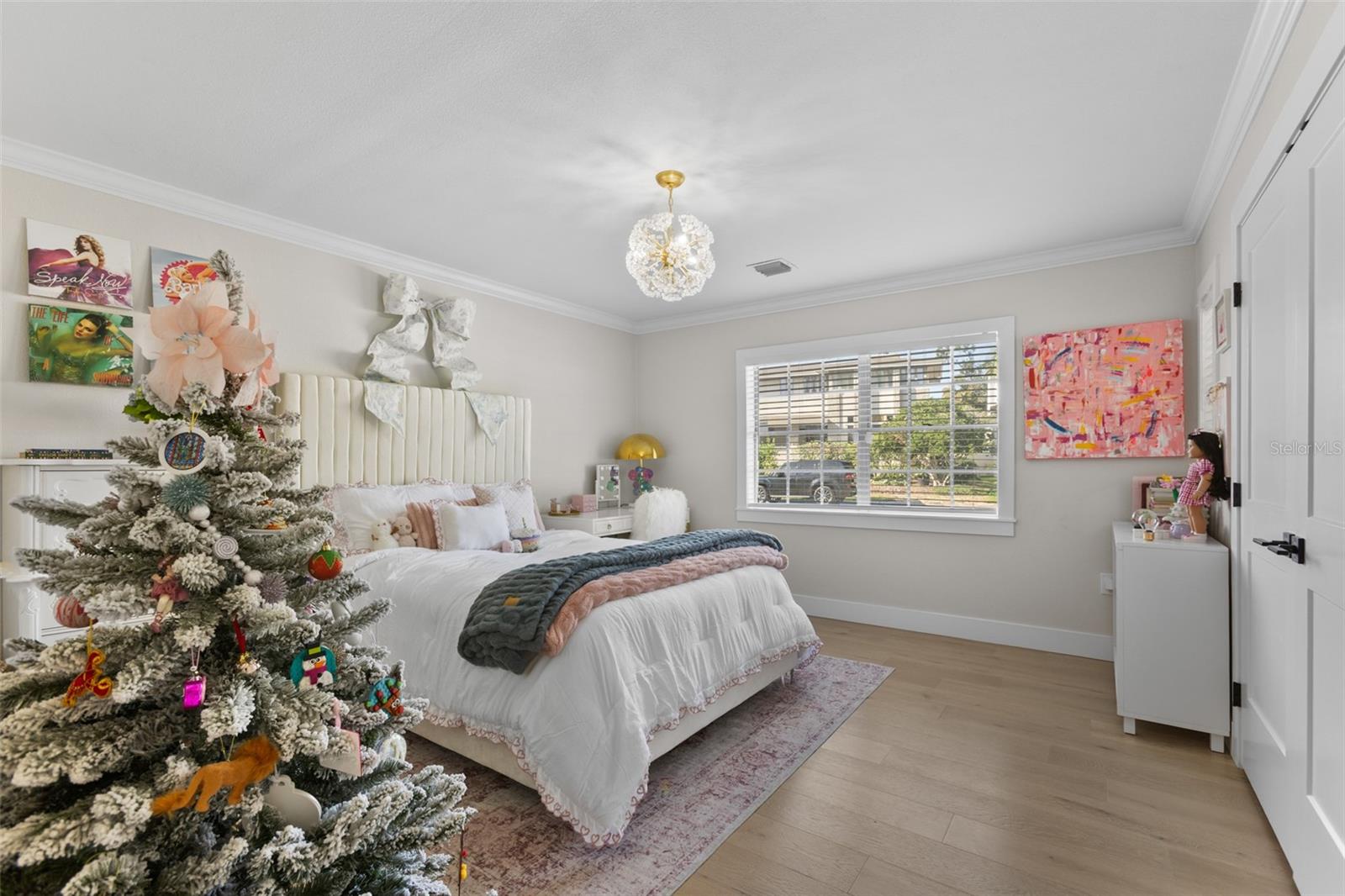 Image 17 of 28 For 2618 Bryant Circle