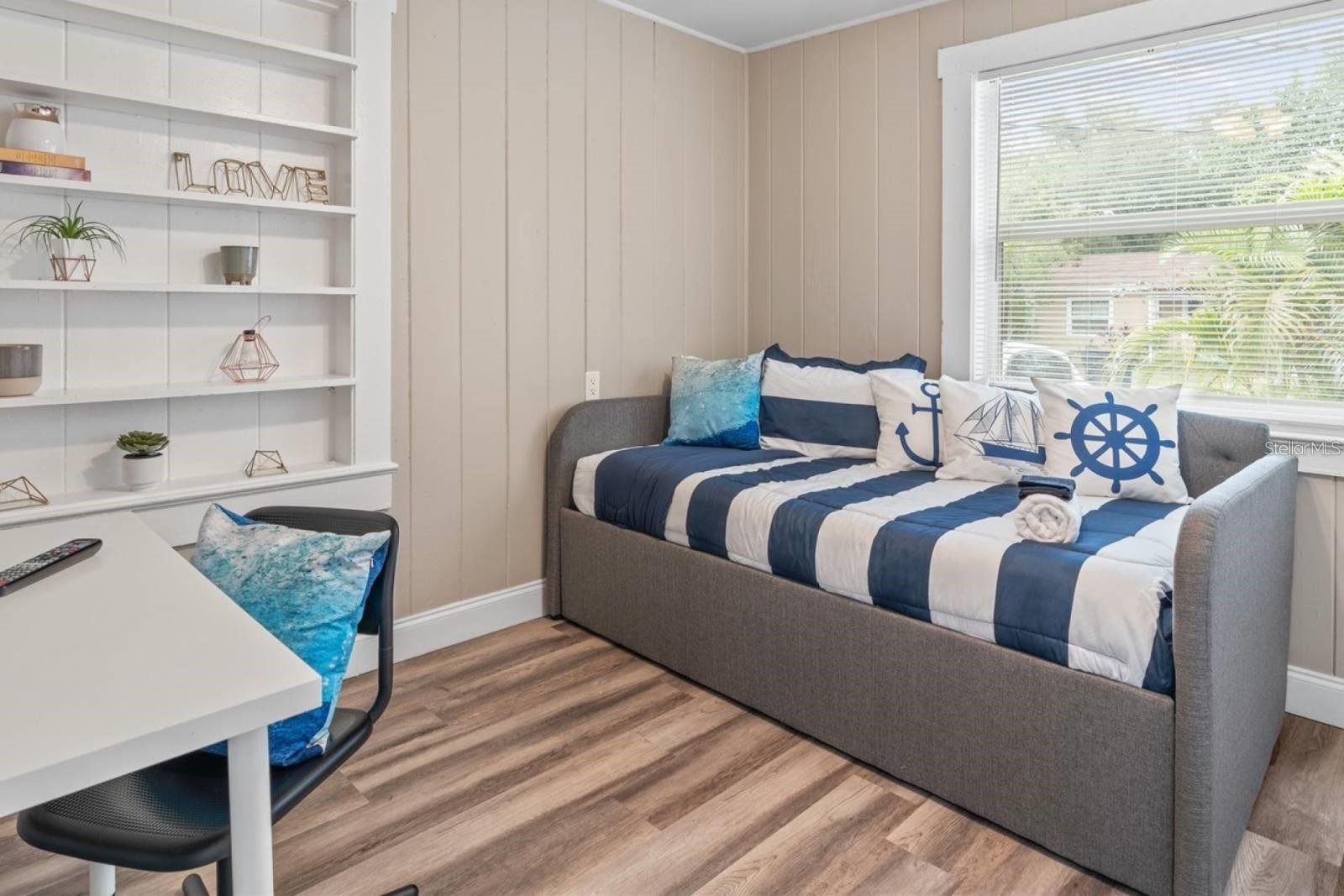 Image 11 of 29 For 1909 Wilder Avenue